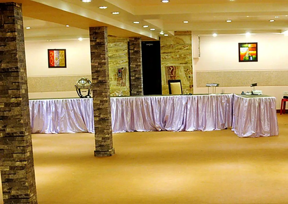 Banquet hall