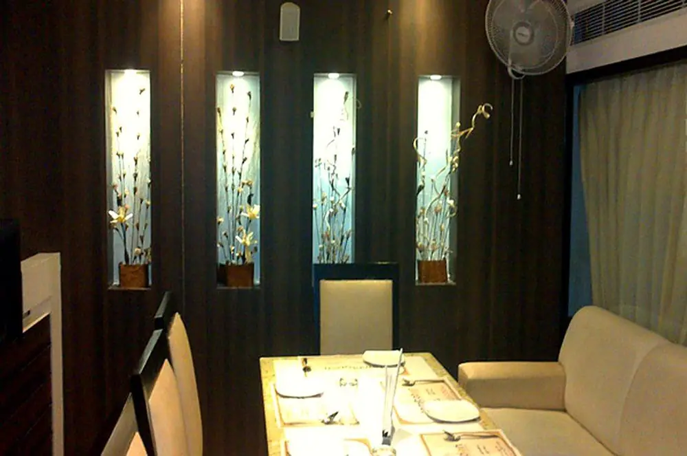 Dining corner with lit niches